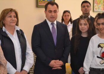 Uşaqlar evində sərgi keçirilib