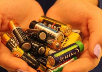 Evimizdəki təhlükə: işlənmiş baterayaların zərərləri