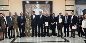 Tarix yazan aprel döyüşçüləri